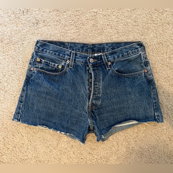 Levi’s high rise 501 button fly cut off shorts - Picture 1 of 6